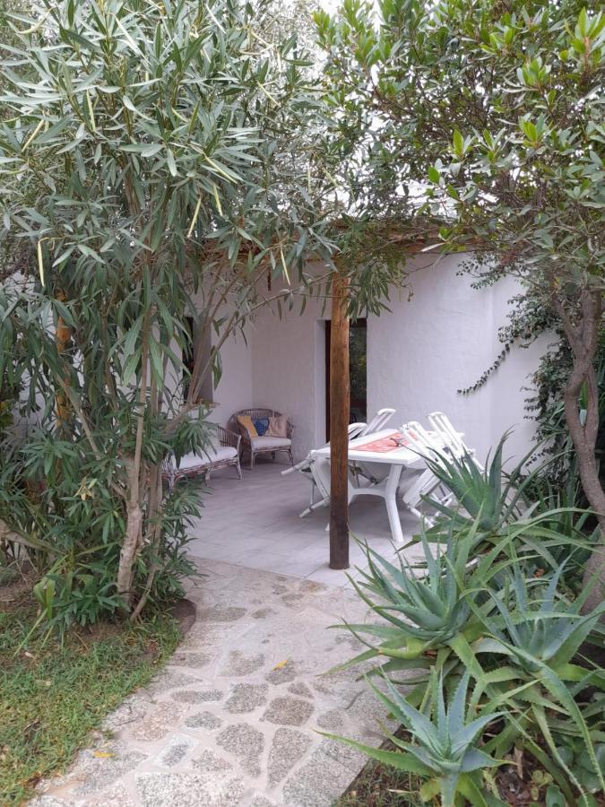 Giardino Del Sole Bed & Breakfast ออลเบีย ภายนอก รูปภาพ
